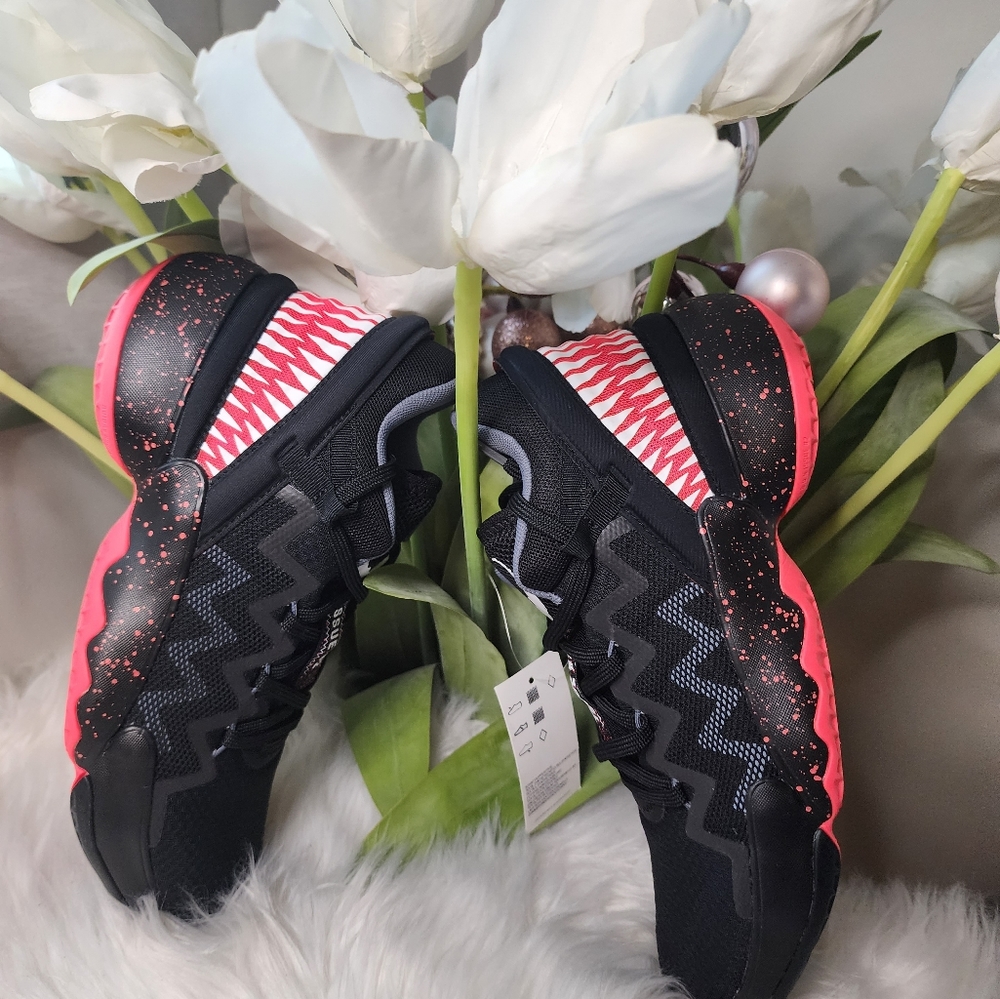 Adidas Marvel x D.O.N. Issue 2 'Venom' size6.5 new